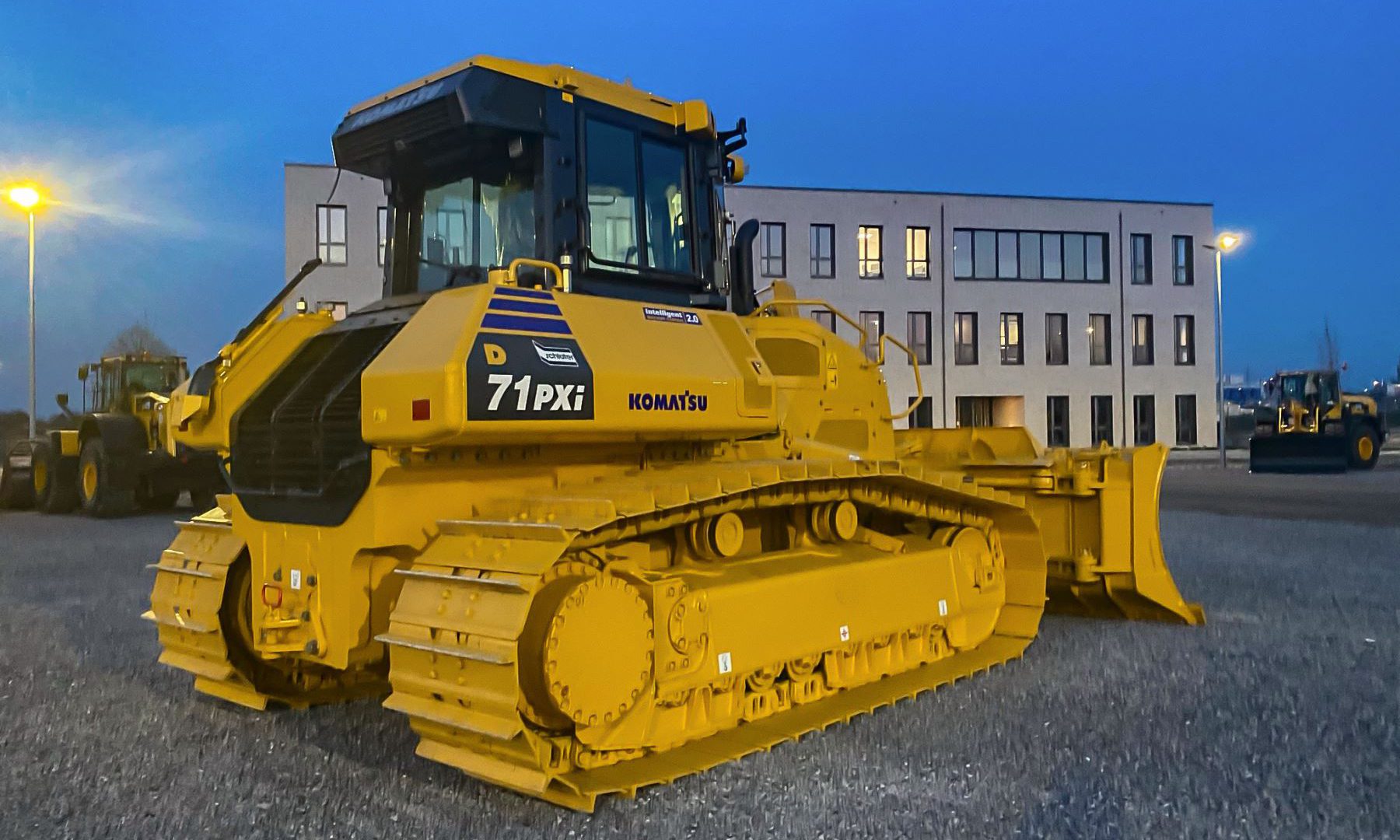 Il Komatsu D71 è un dozer pensato per i grandi spianamenti