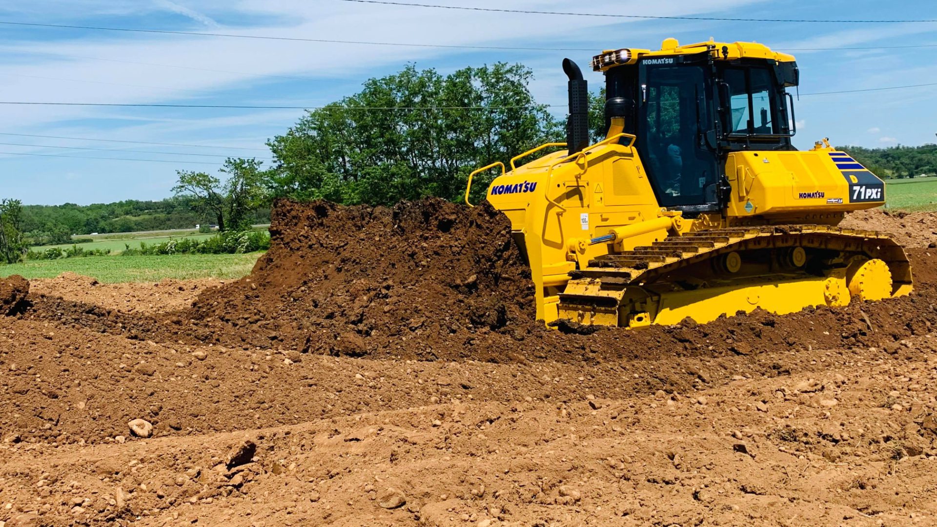 Komatsu ha una gamma di dozer molto performanti