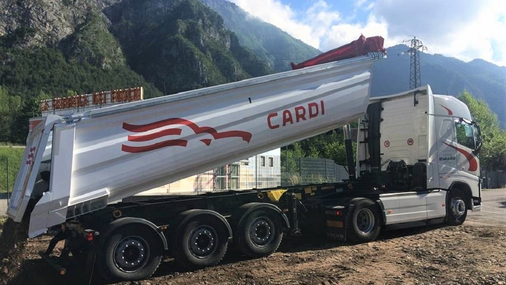 La gamma Strong Master è adatta per il trasporto interti più pesante