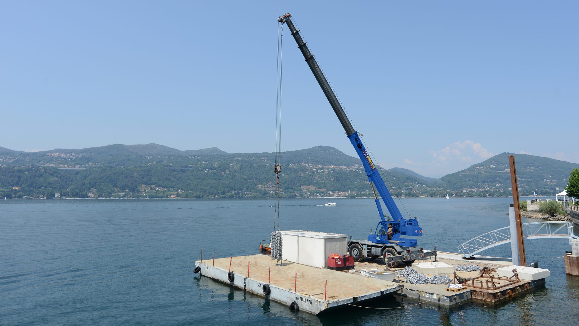 Le macchine della Mollo Noleggio permettono di affrontare lavori di ogni genere