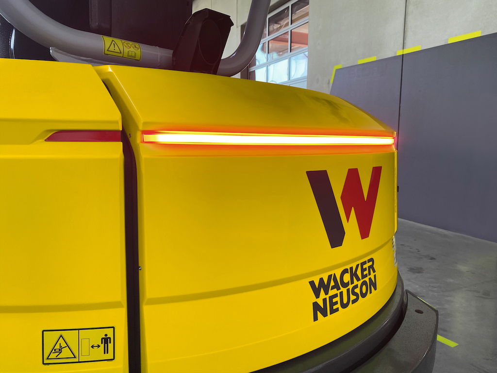 Wacker Neuson ha introdotto l'Active Working Signal per una maggiore sicurezza
