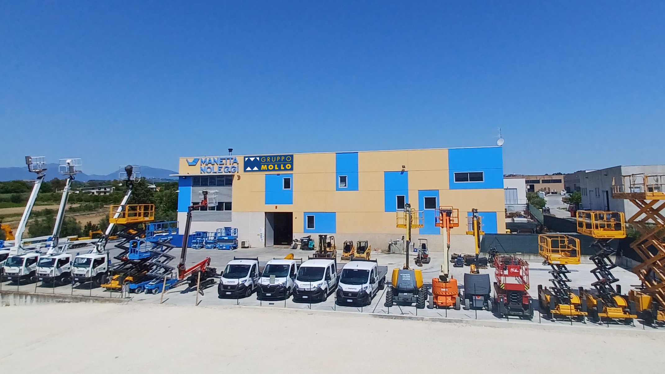 Mollo, arriva in Abruzzo con Noleggi econstruction