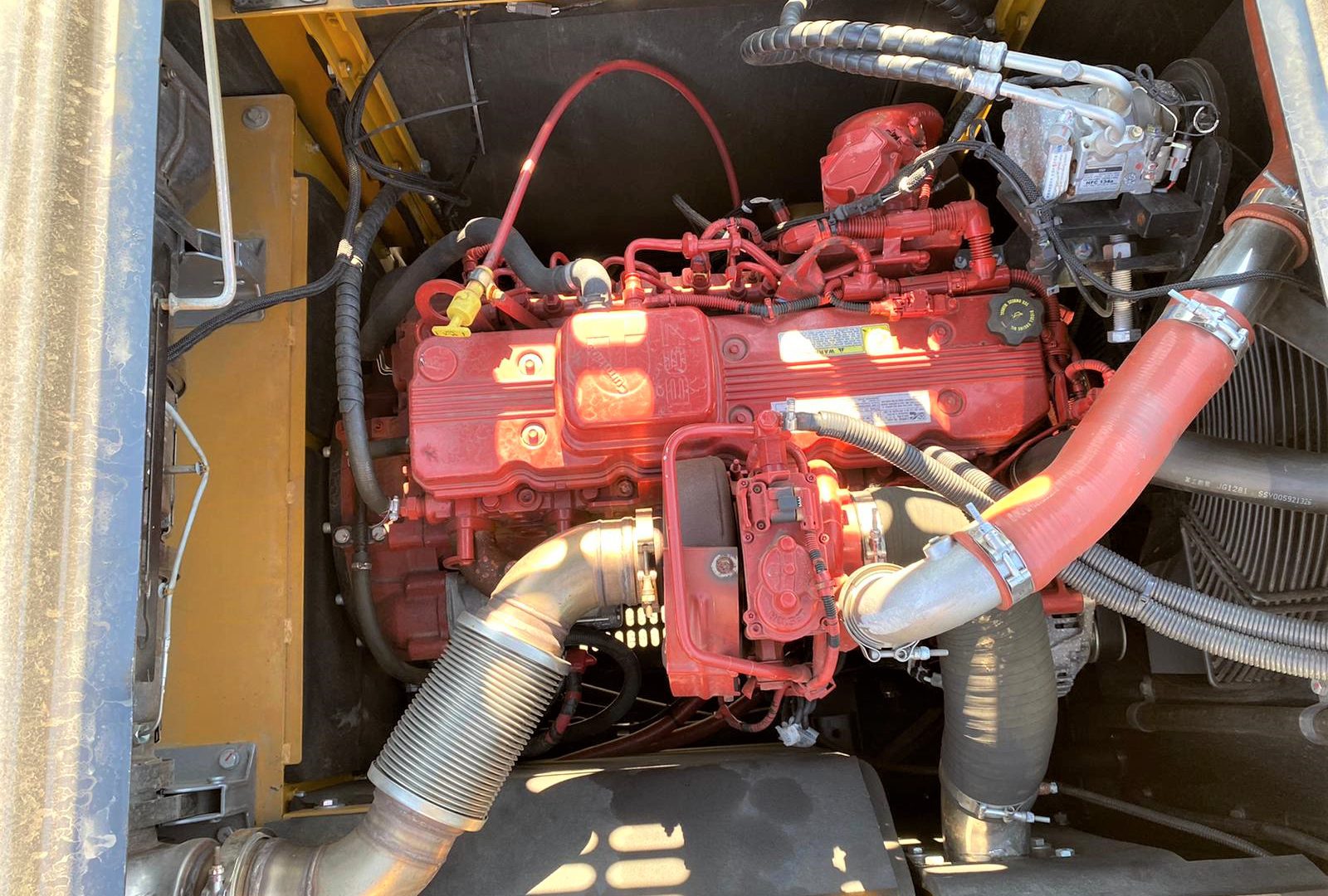 Il motore del Sany SY215C NLC è il Cummins QSB6.7 Stage V