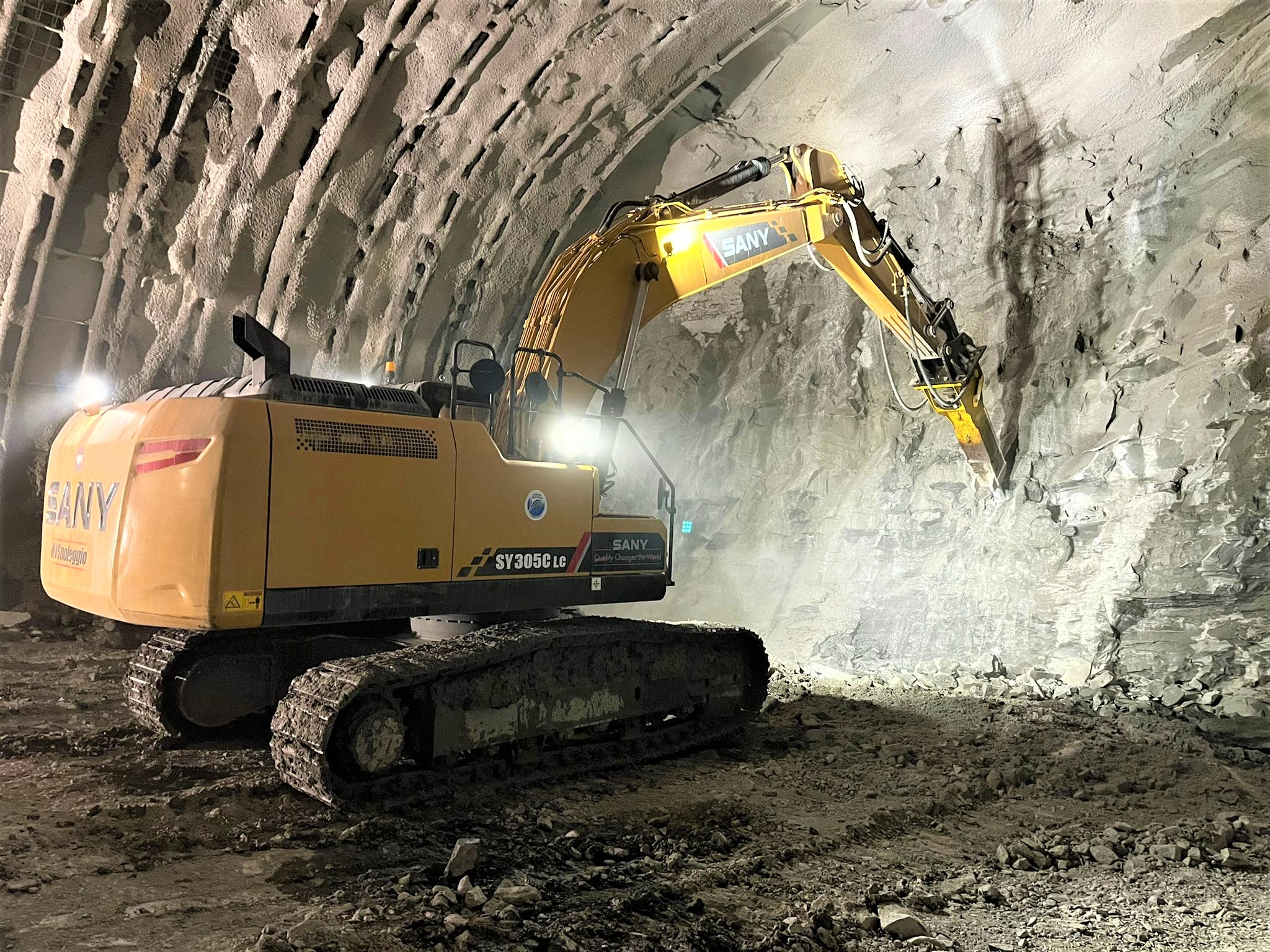 Gli escavatori Sany si trovano ormai in cantieri di ogni tipo