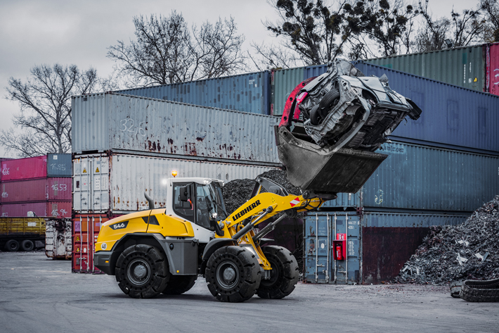 Liebherr abbandona il braccio parallel per la movimentazione industriale