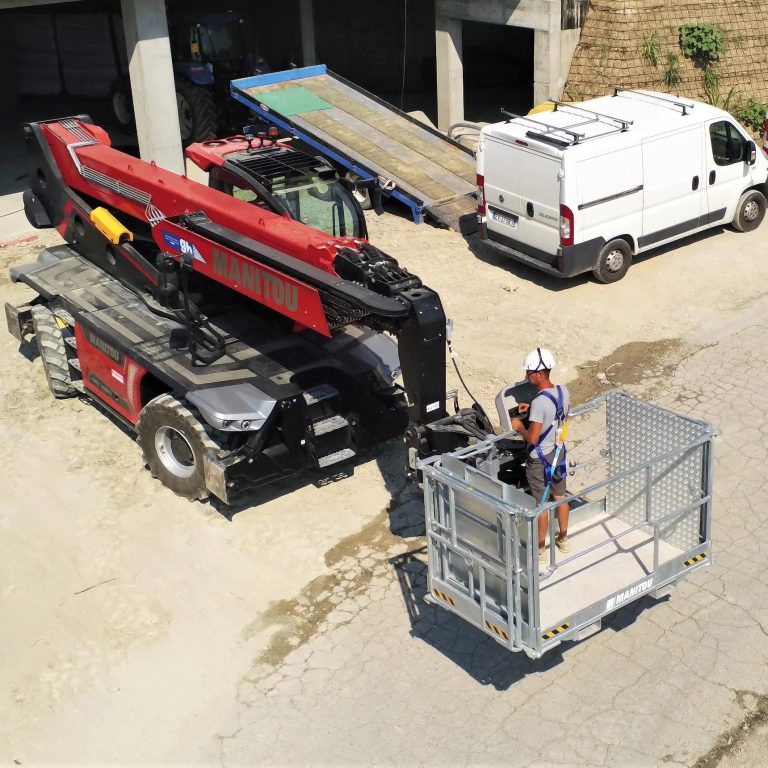 Il Manitou MRT 2660 si usa anche come PLE semovente con comandi dal cestello