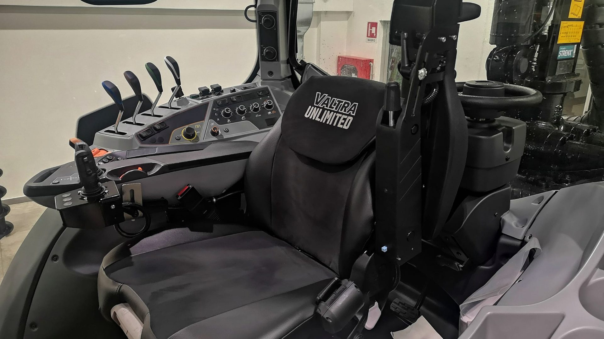 La cabina di guida dei Serie T è fra le più complete del mercato