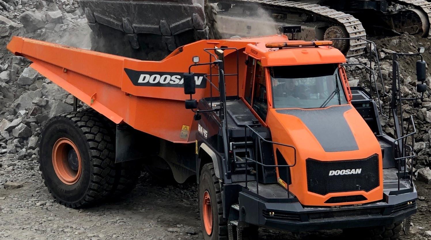 Doosan arriva sul mercato con un ADT 4x4