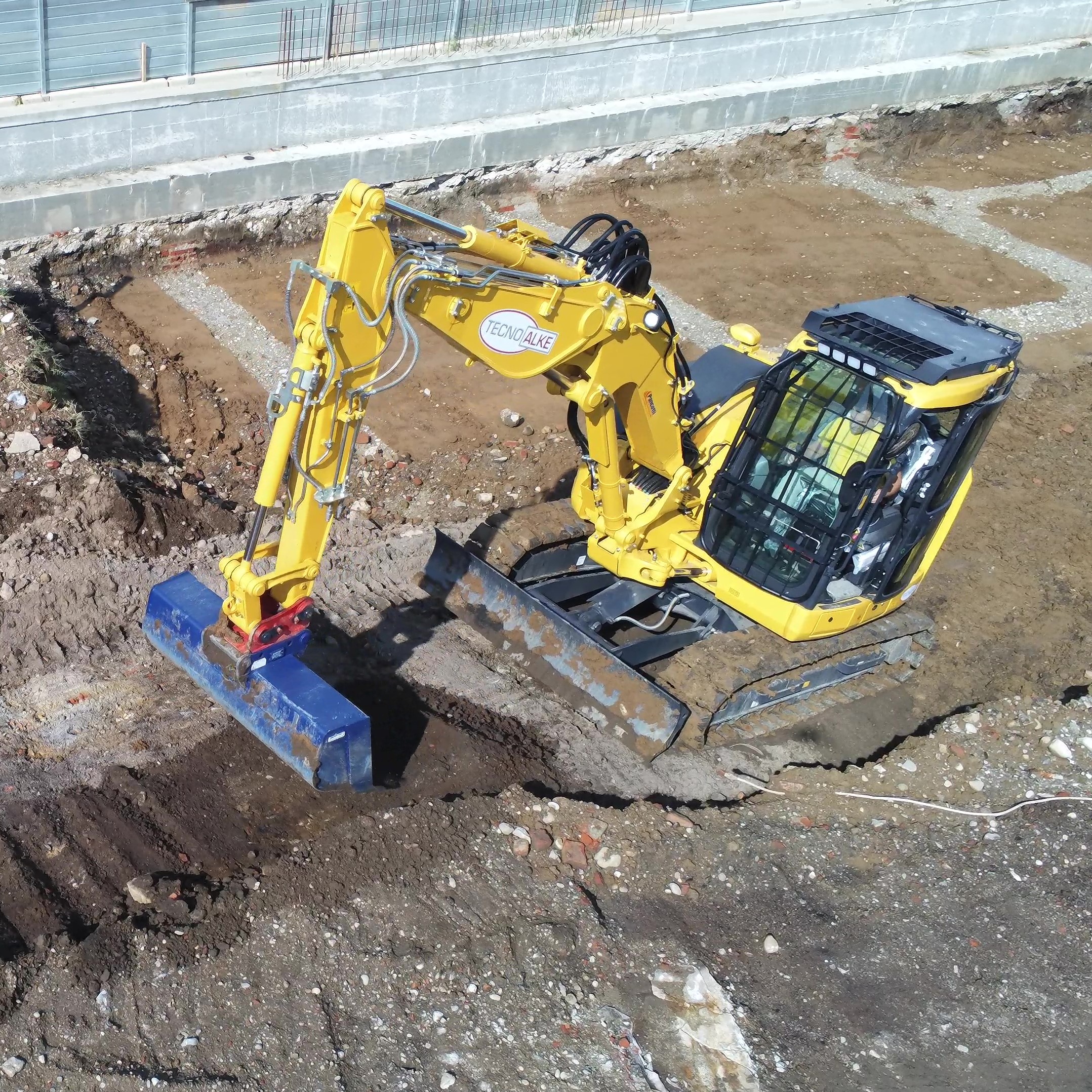 Tecno Alke ha scelto gli attacchi rapidi Lehnhoff su tutti i propri escavatori