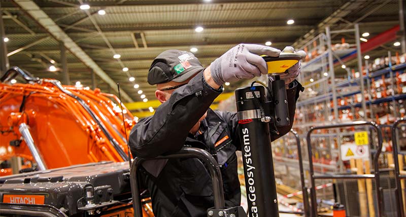 L'installazione in fabbrica della tecnologia Leica Geosystems è accurata