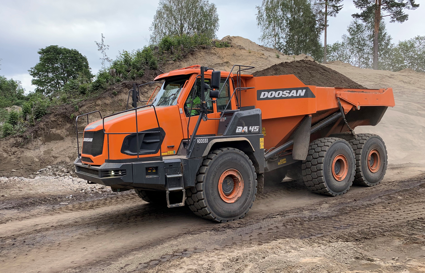 Il dumper Doosan DA45 è un modello dalle elevate caratteristiche produttive