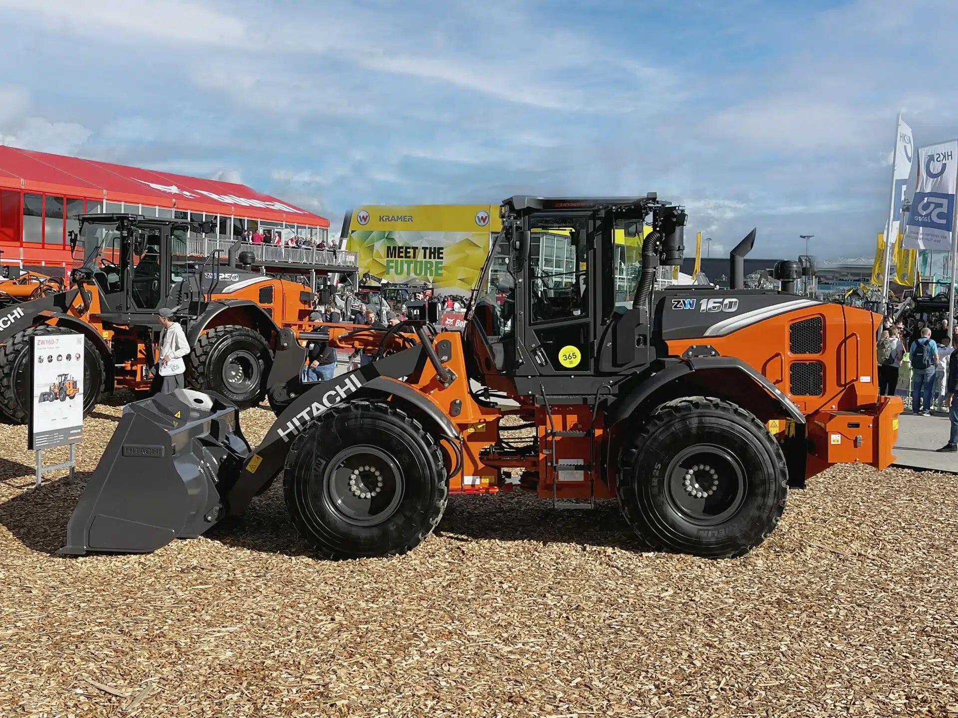 A Bauma le nuove ZW160-7 e ZW250-7 sono state al centro dello stand Hitachi