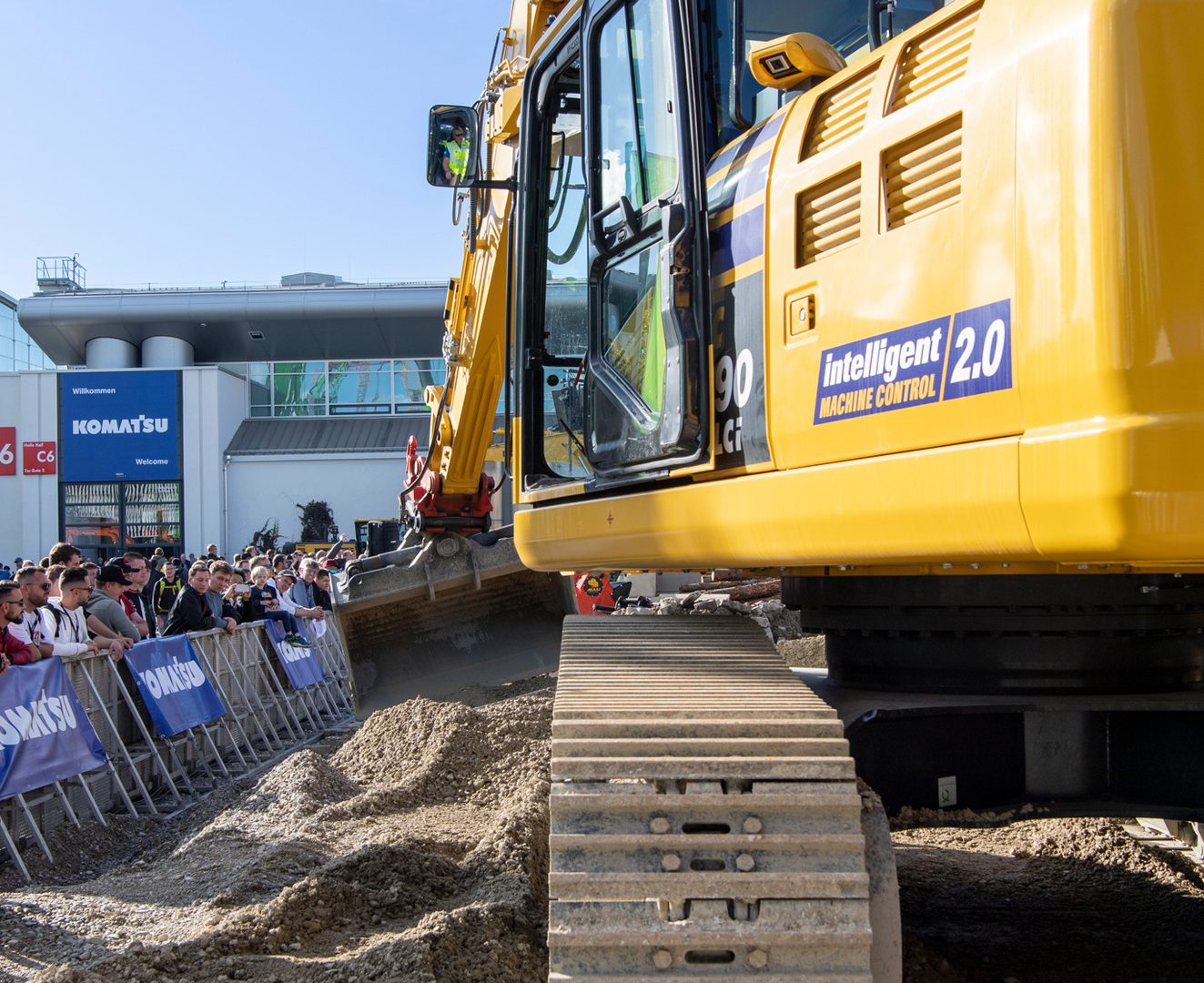 Il costruttore rende disponibile il sistema Intelligent Machine Control su dozer ed escavatori