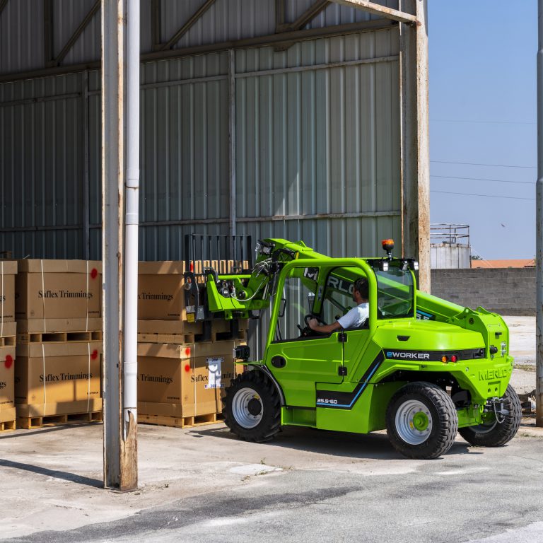 Merlo apre le porte ad un target allargato per quanto riguarda l'e-WORKER 2WD