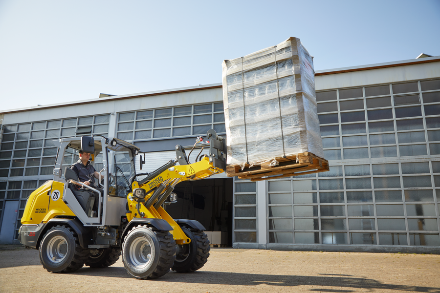 La Wacker Neuson WL28 è una pala gommata dalle prestazioni molto elevate