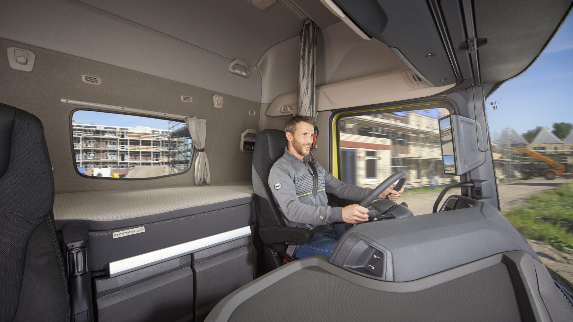 La cabina Sleeper Cab dispone di una comoda cuccetta