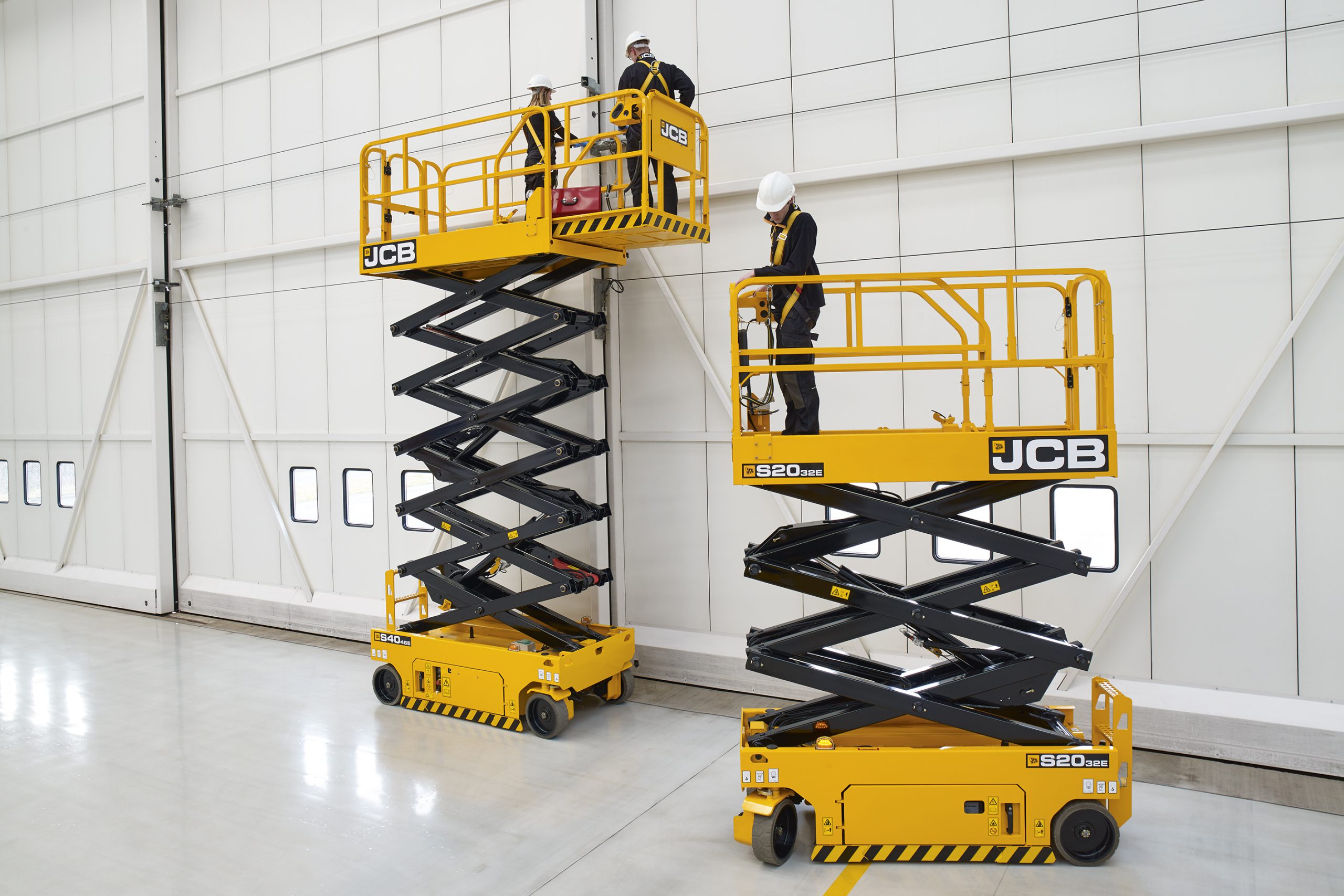 Linea Access di JCB a pantografo