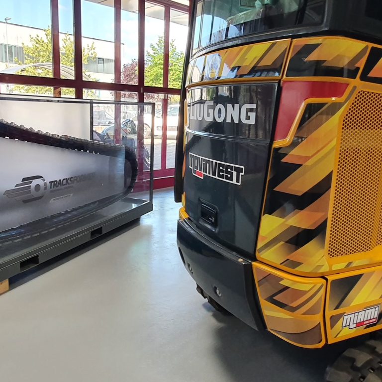 Minitop lavora anche con LiuGong tramite Movinvest