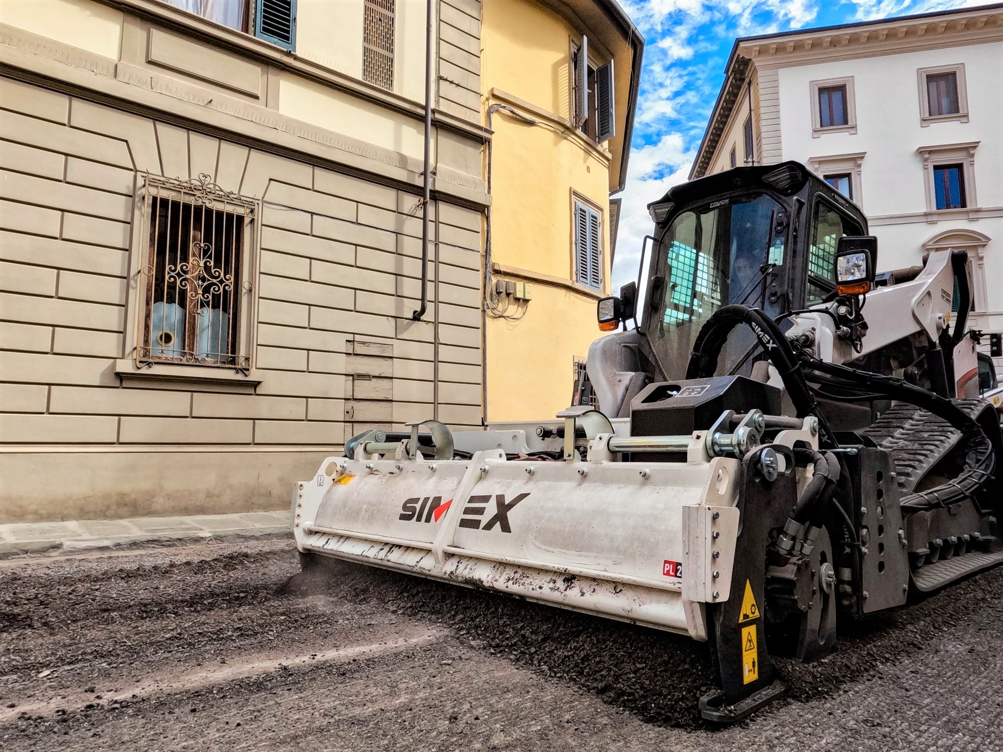 La Simex PL2000 è al vertice della gamma del costruttore