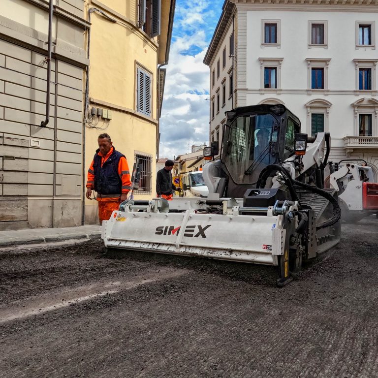 La Bobcat T86 con la PL2000 si è rivelata produttiva ed efficiente