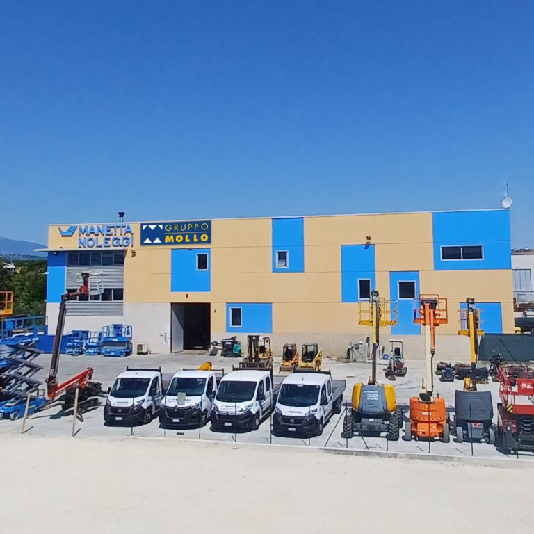 Mollo, arriva in Abruzzo con Noleggi econstruction