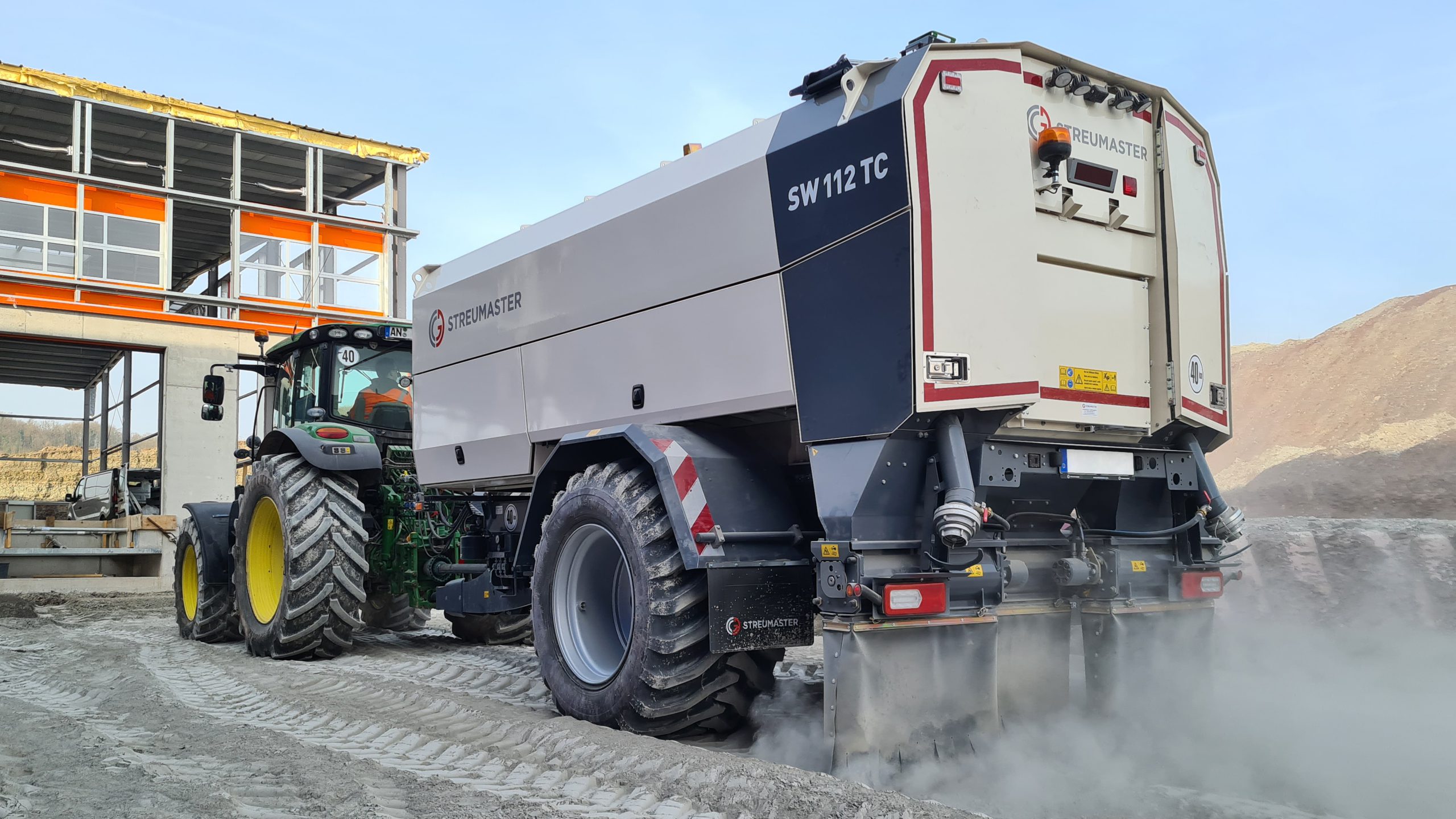 Wirtgen ha pensato in modo concreto alla massima semplicità con le nuove spandilegante Streumaster