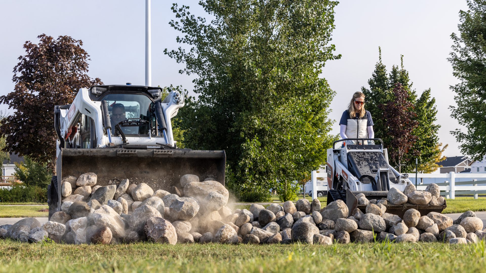 Bobcat ha messo a disposizione diverse macchine per le attività benefiche