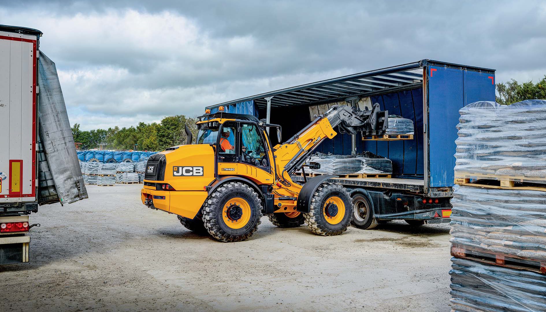 JCB punta sulla massima versatilità con le sue TM