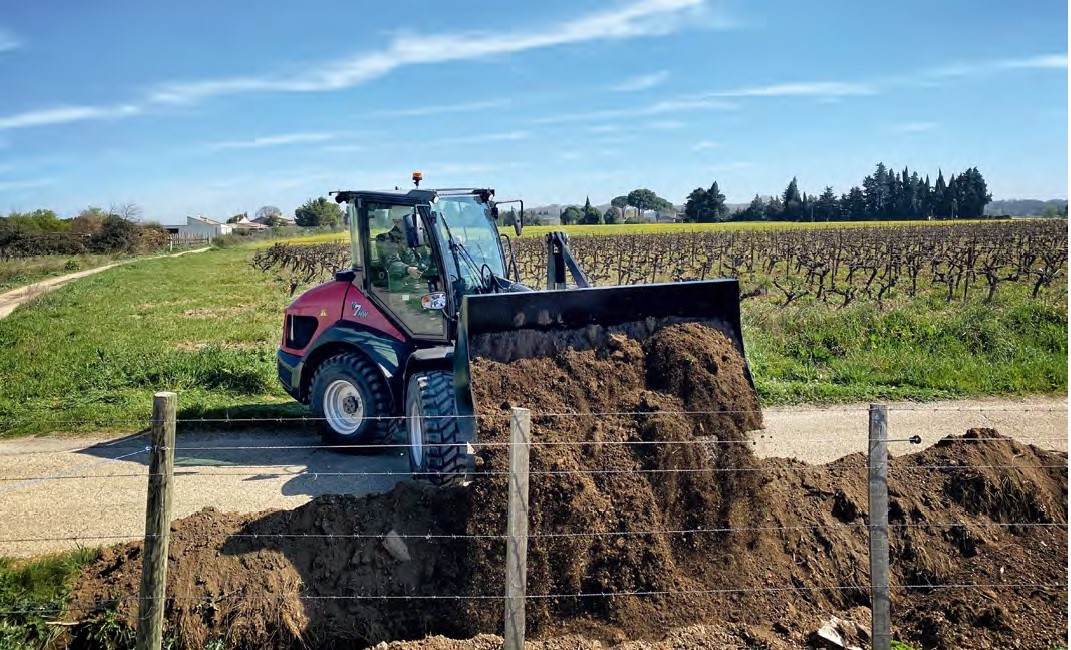 La Yanmar V7 si presta per diversi impieghi