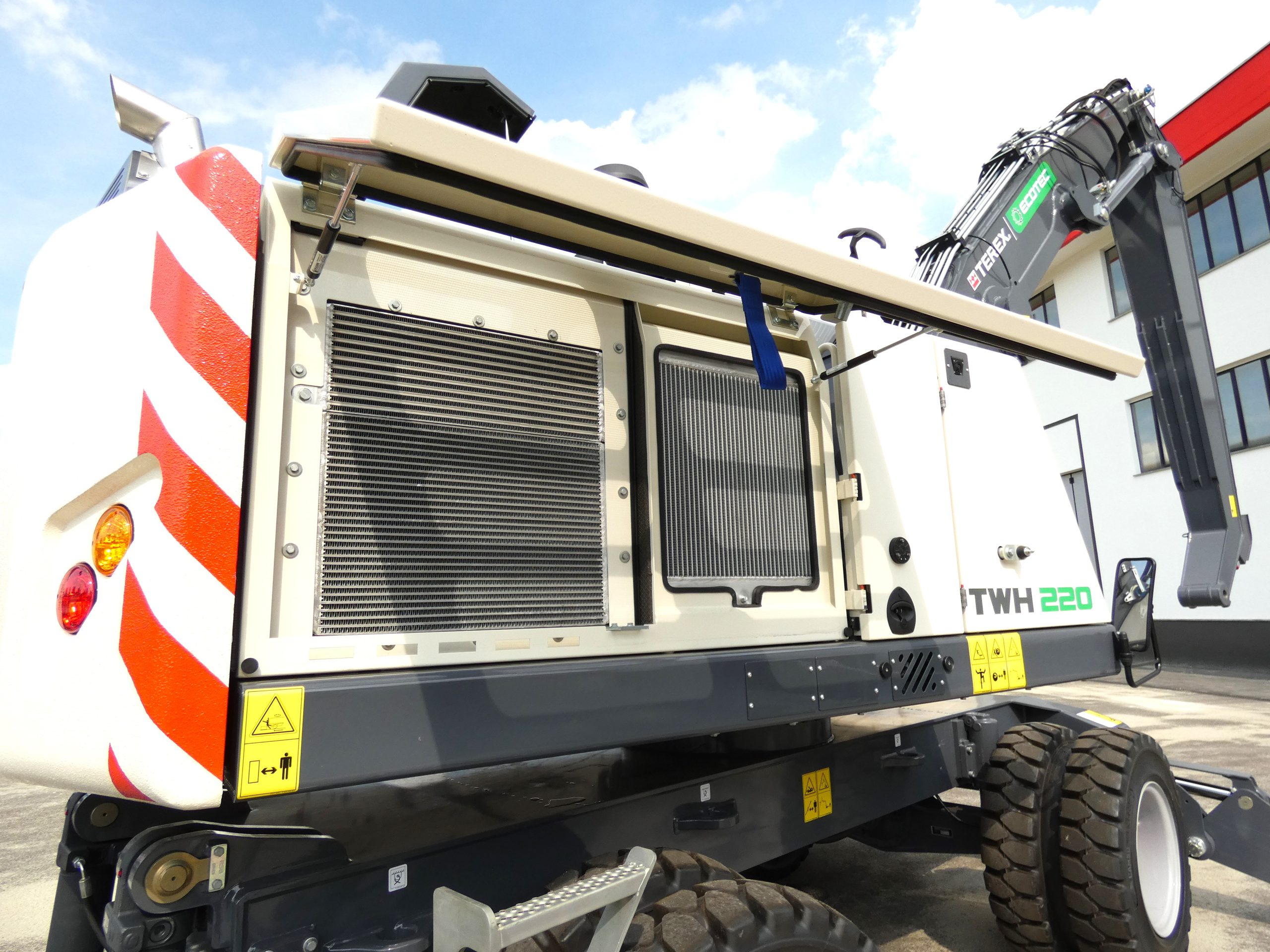 Il Terex Ecotec TWH 220 è un material handler che ha un'efficiente raffreddamento dei liquidi