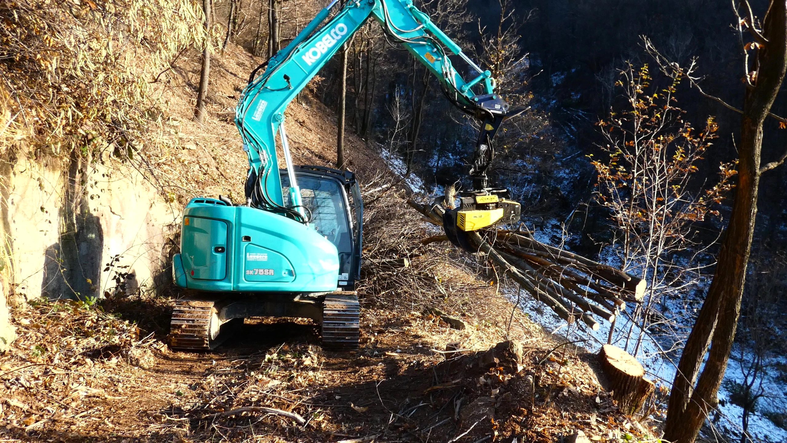 Kobelco punta sul massimo equilibrio con il suo SK75SR-7