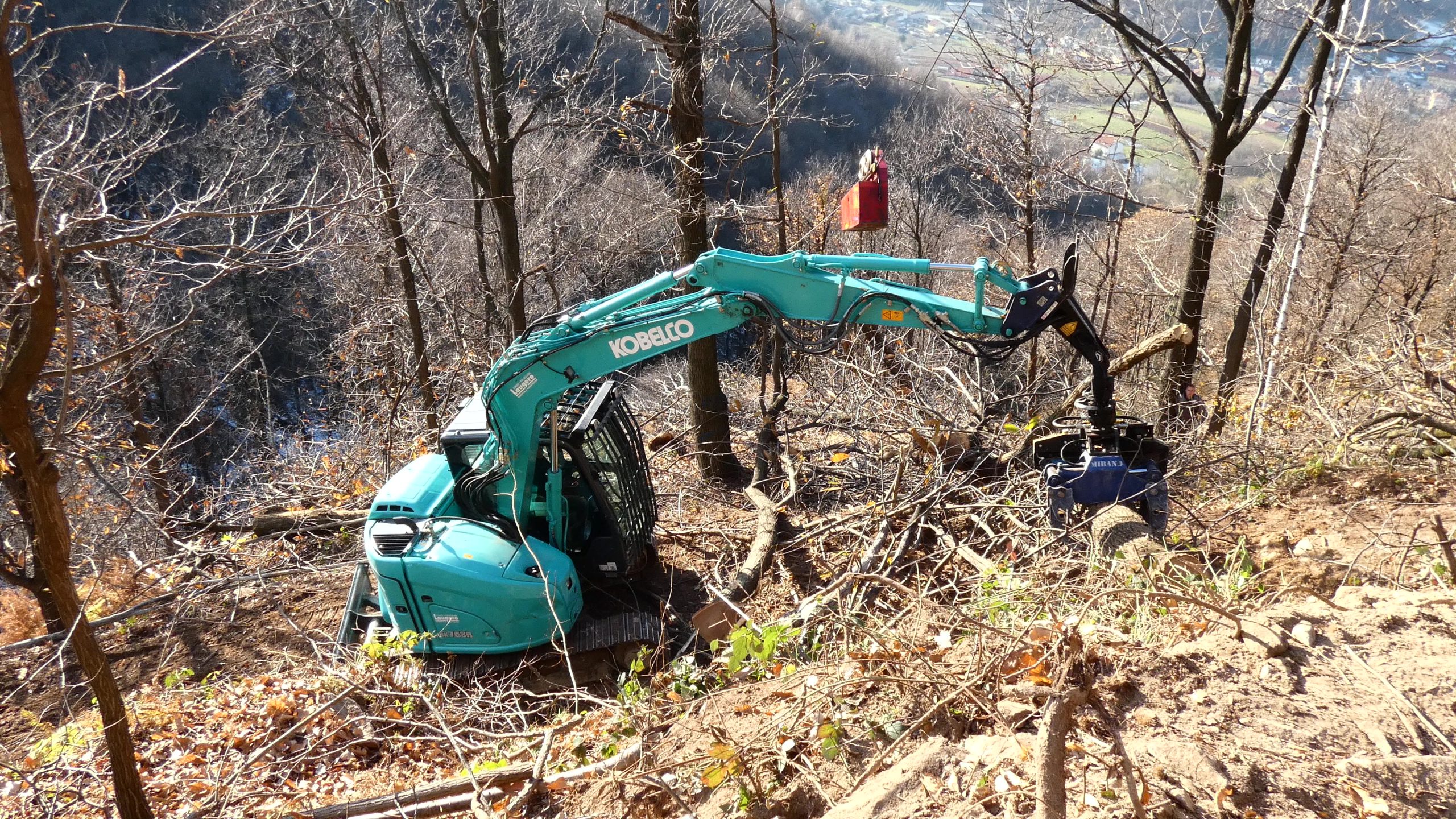 KOBELCO caratterizza i suoi SR con il sistema iNDr