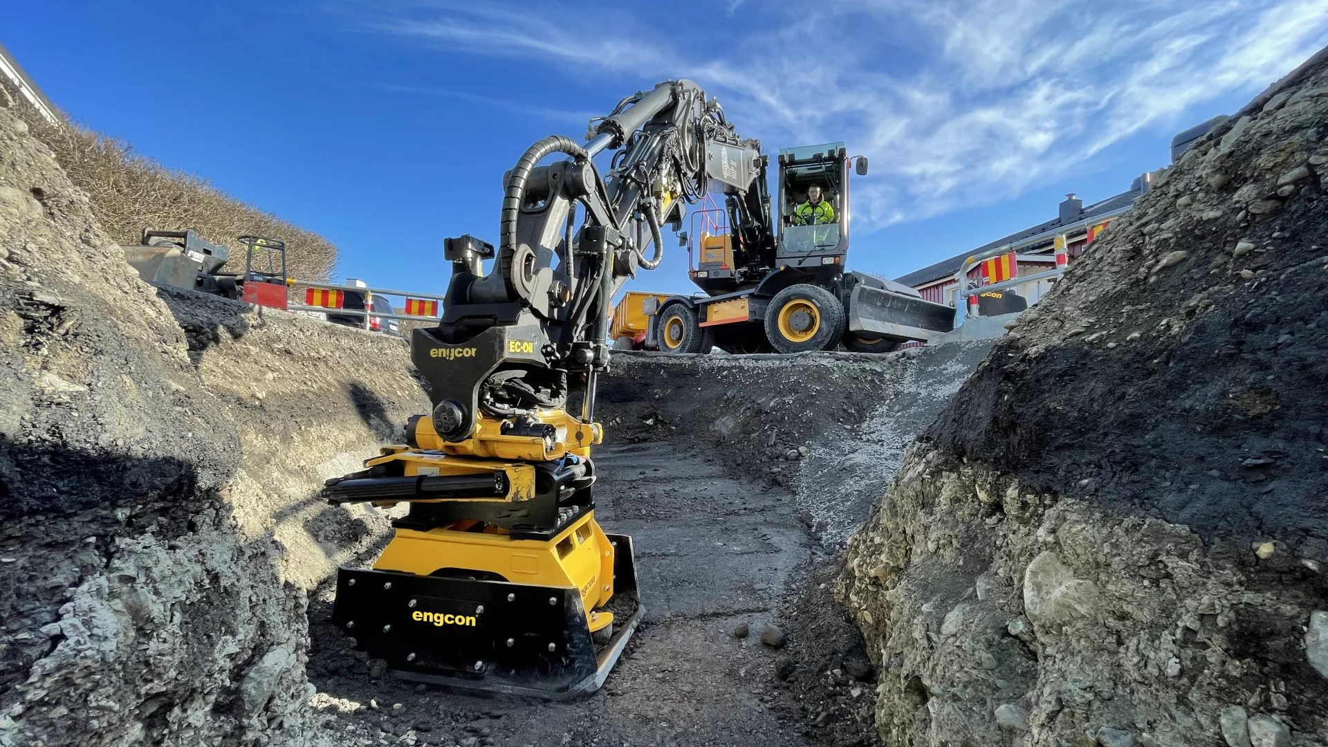 ENGCON punta ad una maggiore sicurezza con i costipatori vibranti PC6000 e 9500