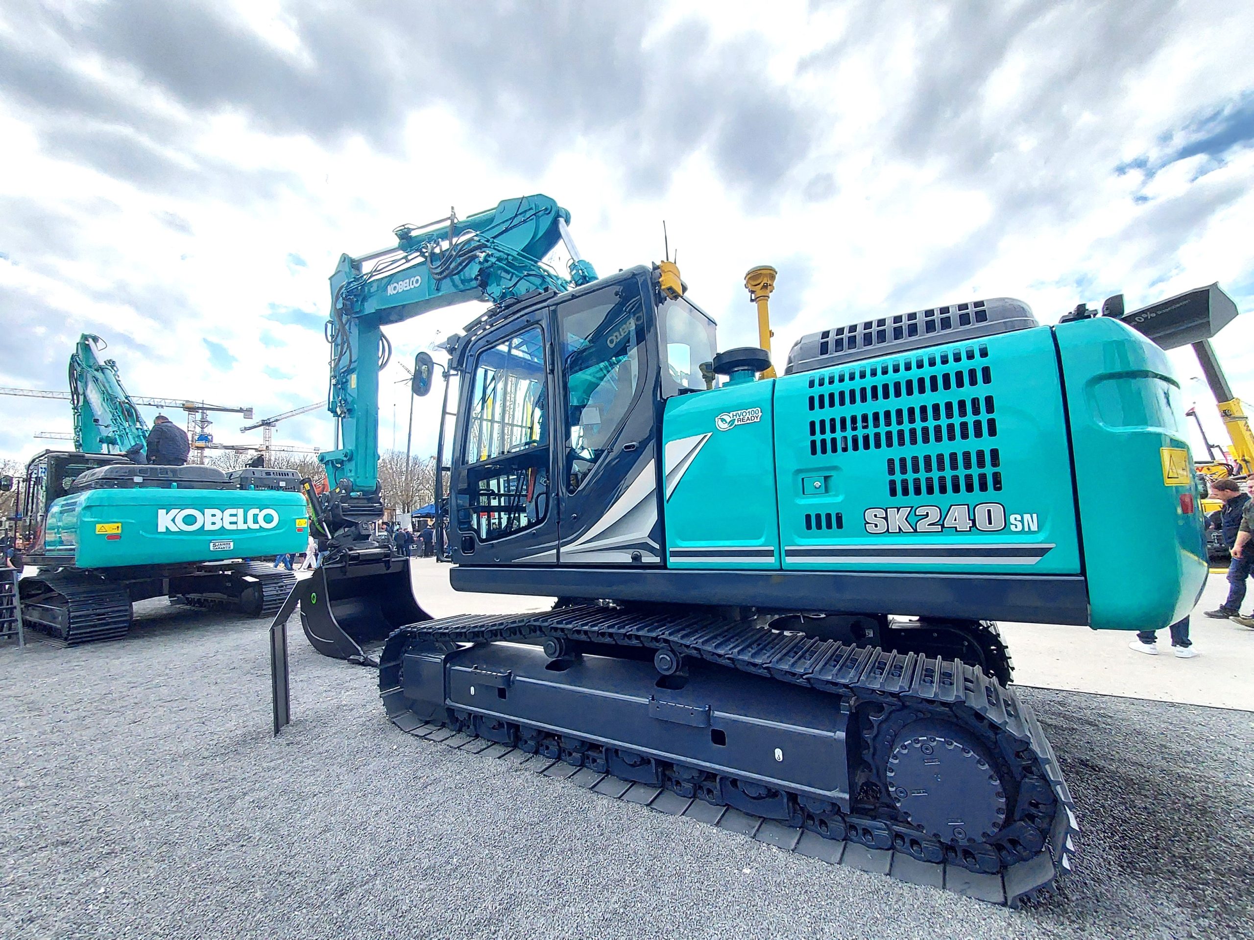 Kobelco ha presentato i motori certificati per l'impiego di HVO