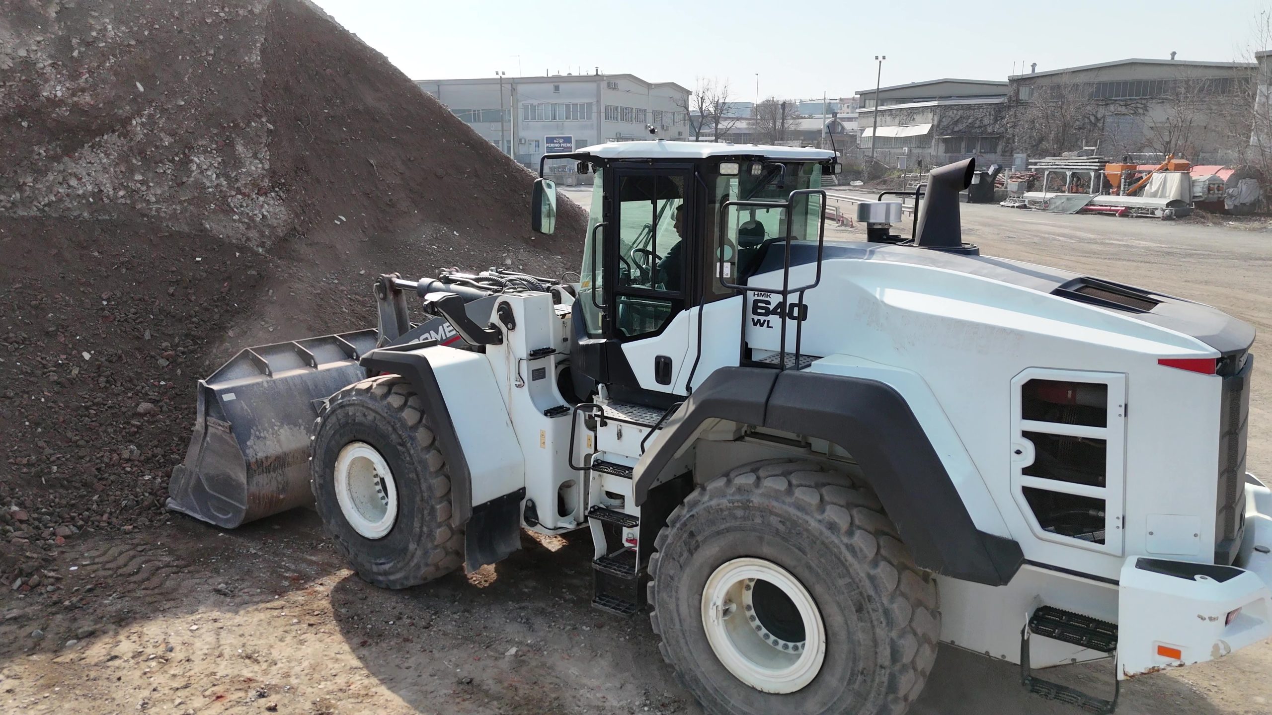 HIDROMEK punta al mercato delle pale gommate con una gamma in costante crescita