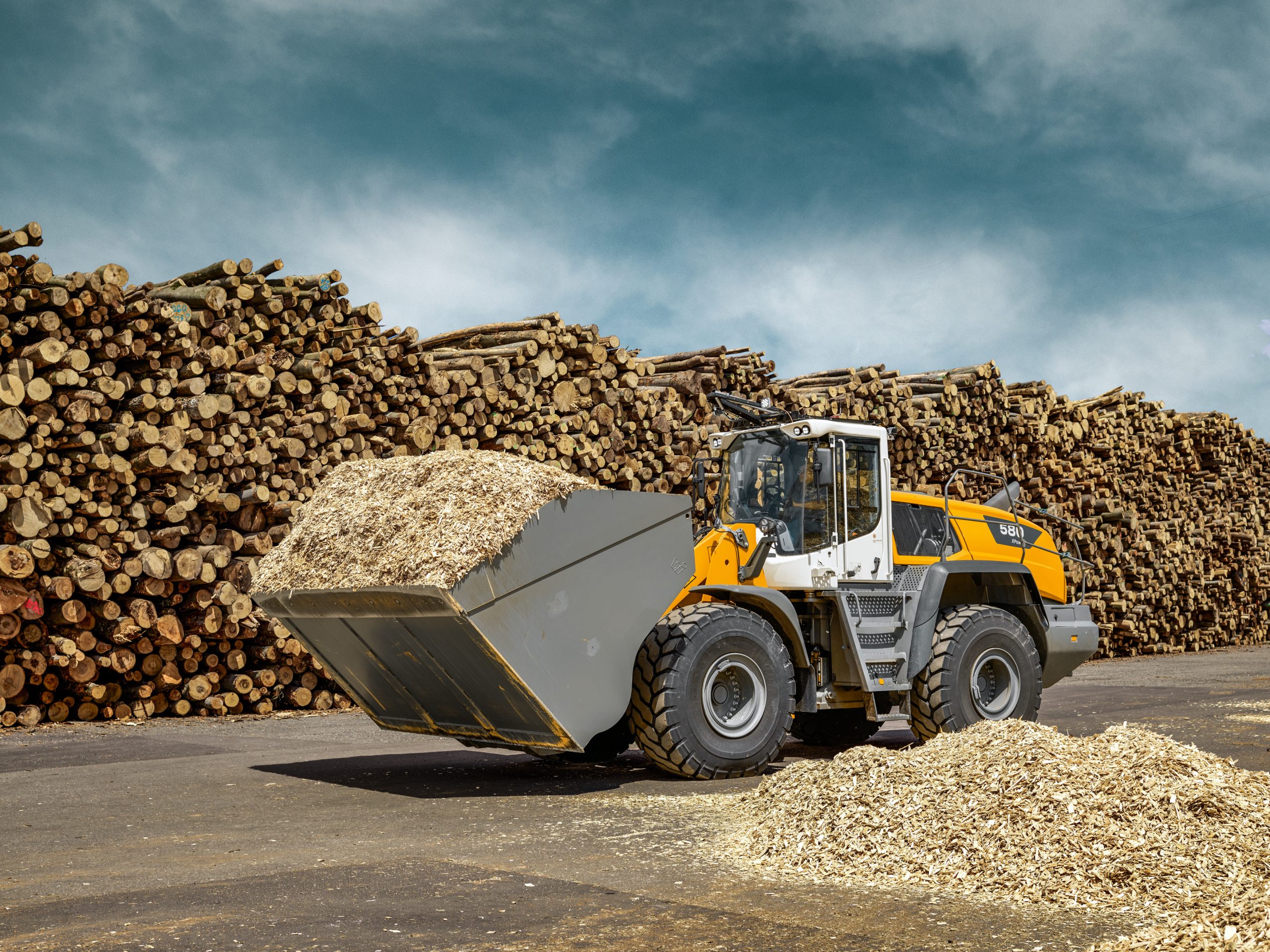 Liebherr sarà presente a LIGNA 2025 con la pala gommata L580 XPower
