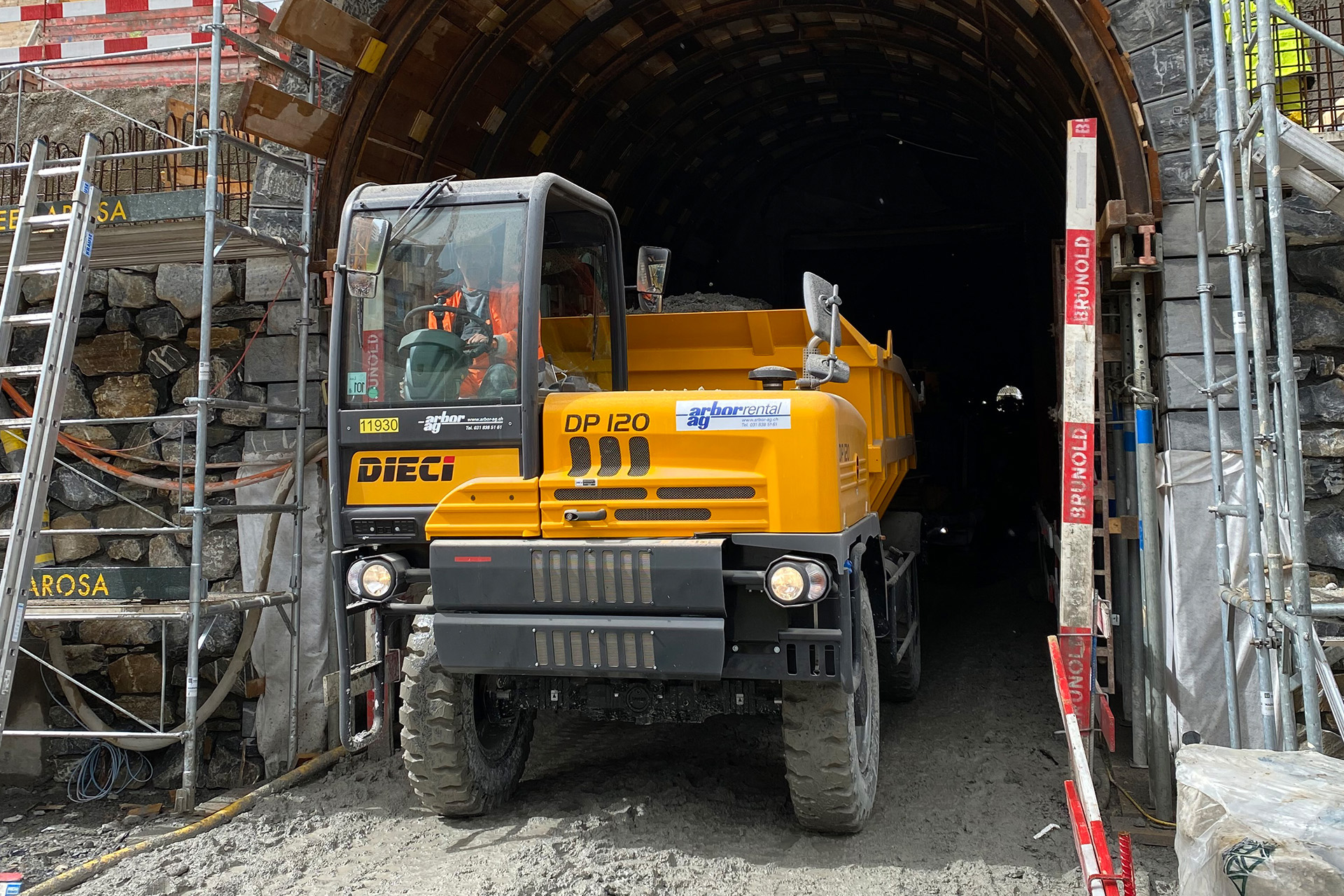 DIECI aumenta ulteriormente la capacità operativa nelle gallerie con piccole sezioni grazie al DP 120 T