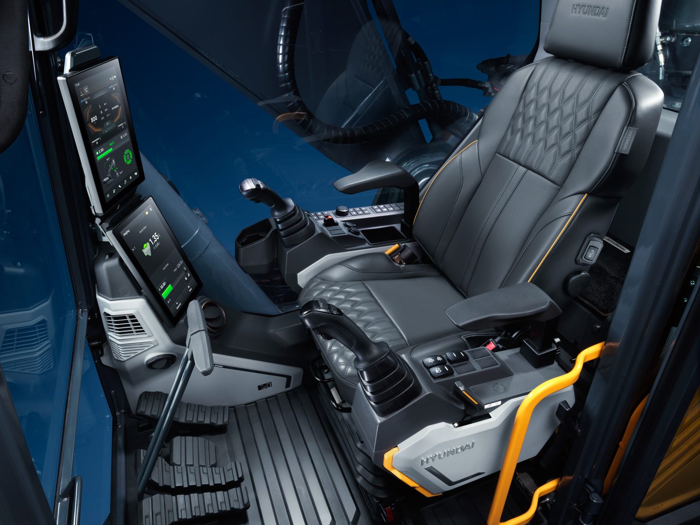Hyundai mette a disposizione l'opzione del secondo monitor per avere un'interfaccia più completa e comoda