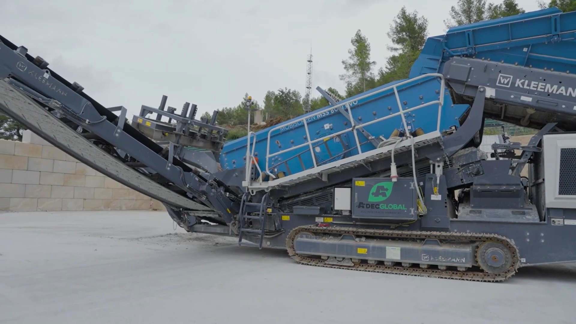 La gamma del costruttore prevede anche vagli sgrossatori come l'MSS 802 EVO