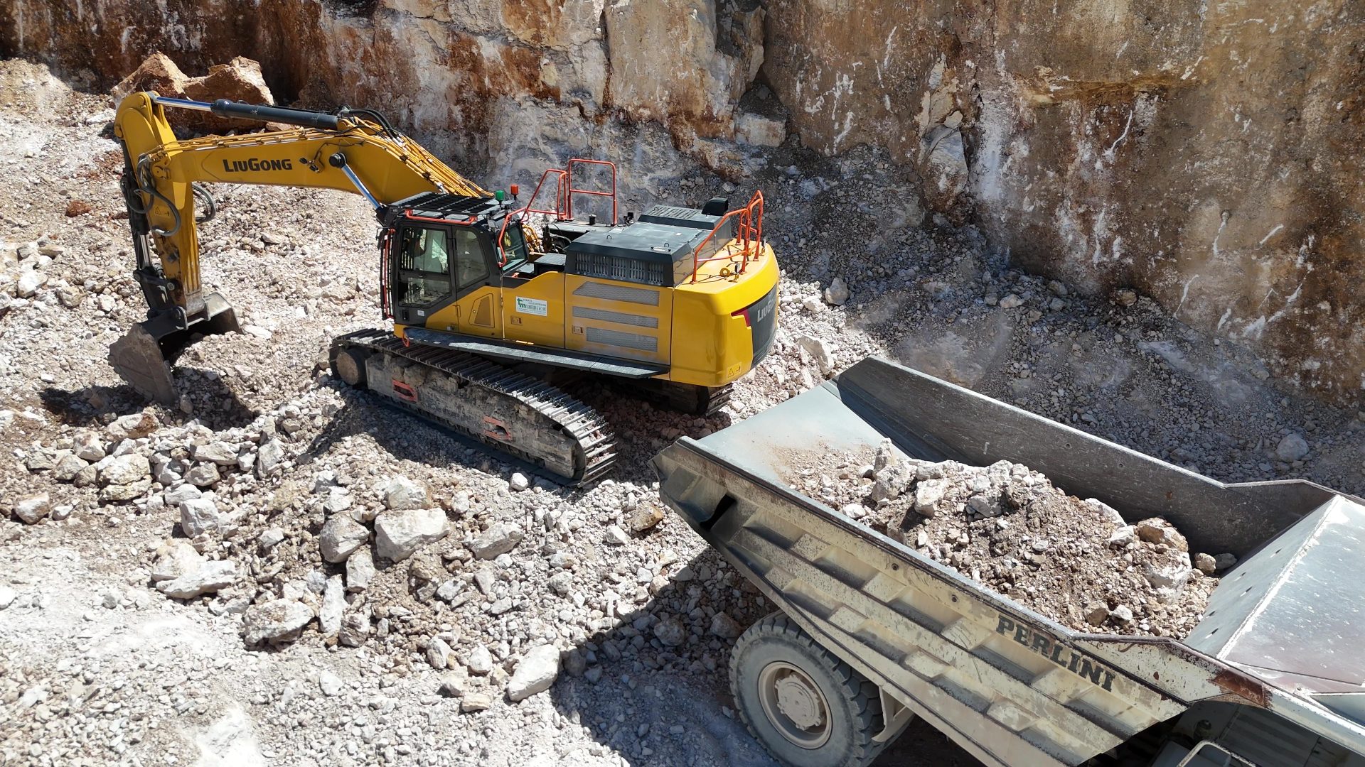 Il Liugong 952F mantiene un ritmo produttivo in linea con le esigenze aziendali