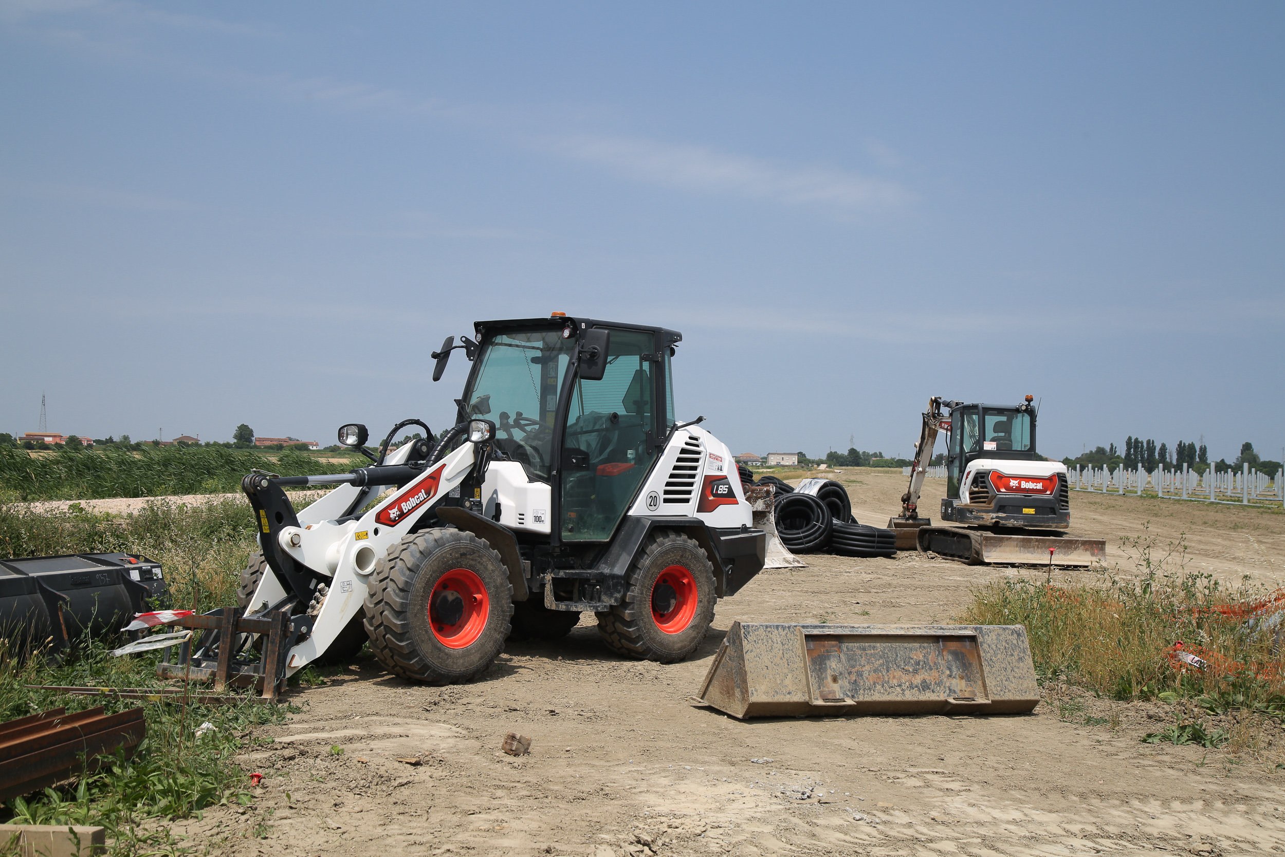 La pala gommata L85 ha svolto un ruolo legato alla logistica del cantiere