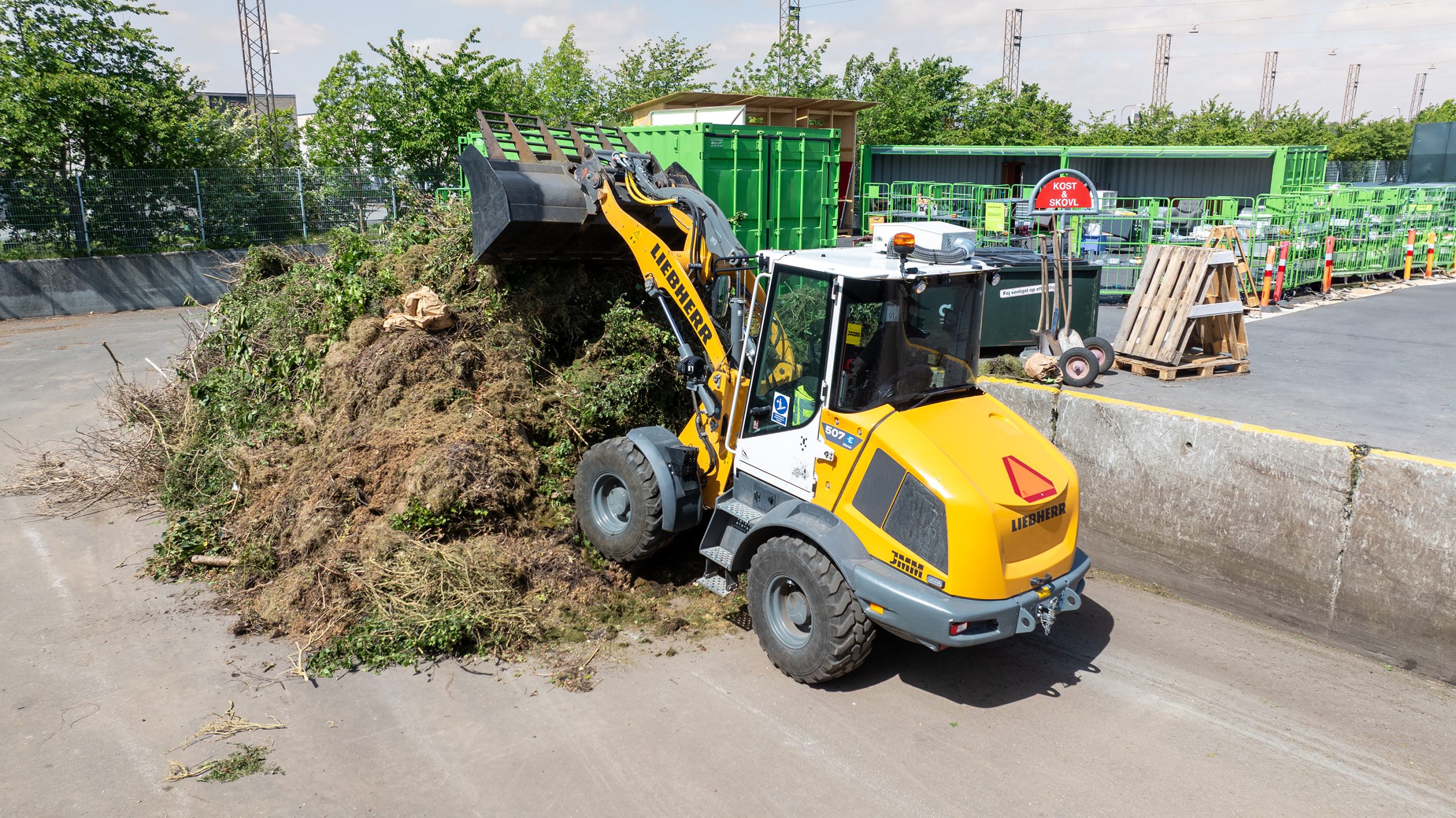 La ARC impiega le Liebherr L 507 E per la logistica di tutti i rifiuti di Copenaghen
