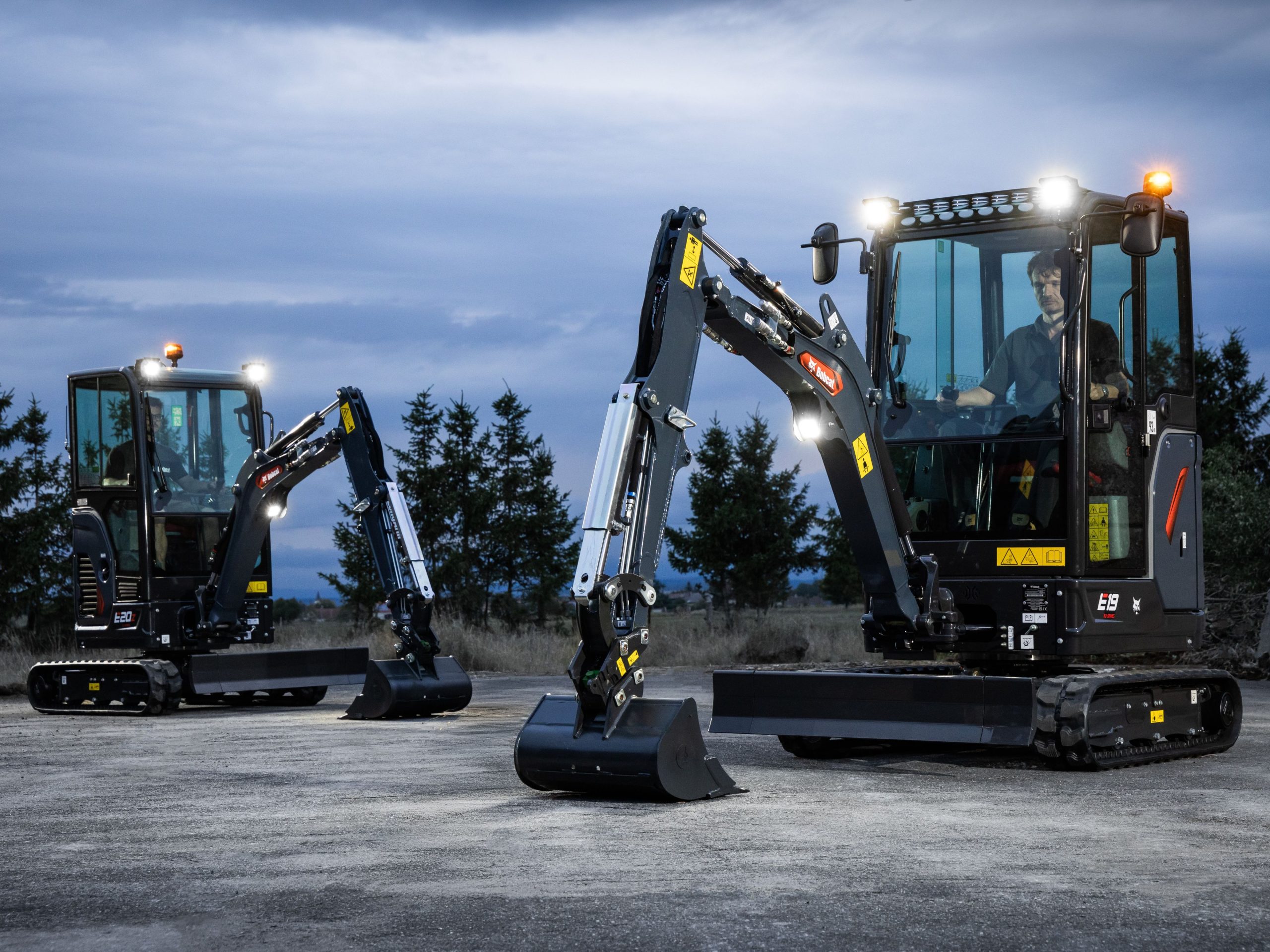 BOBCAT ha dotato i nuovi miniescavatori con un impianto idraulico Load Sensing Flow Sharing