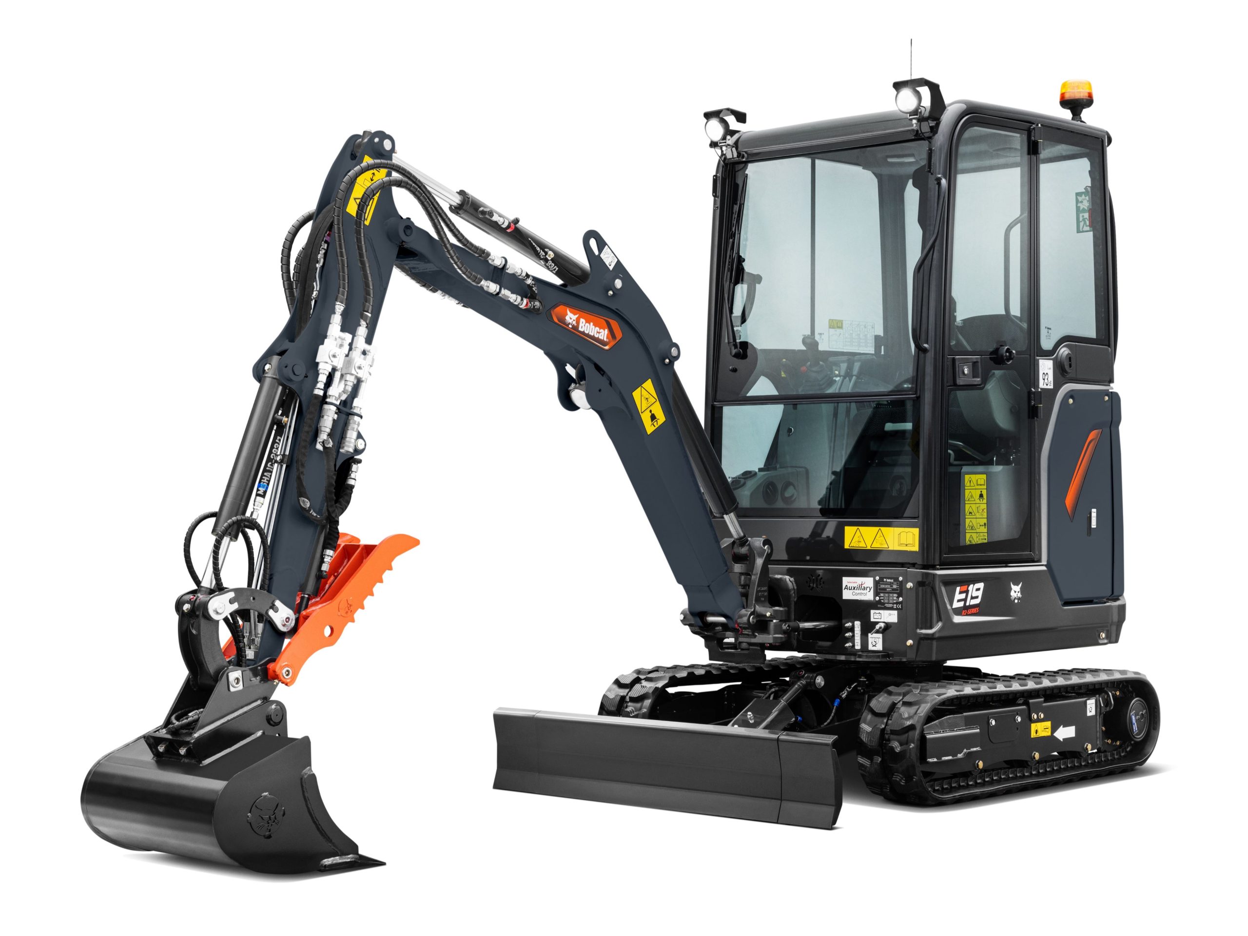 I nuovi miniescavatori BOBCAT si presentano con dei contenuti tecnici di alto livello