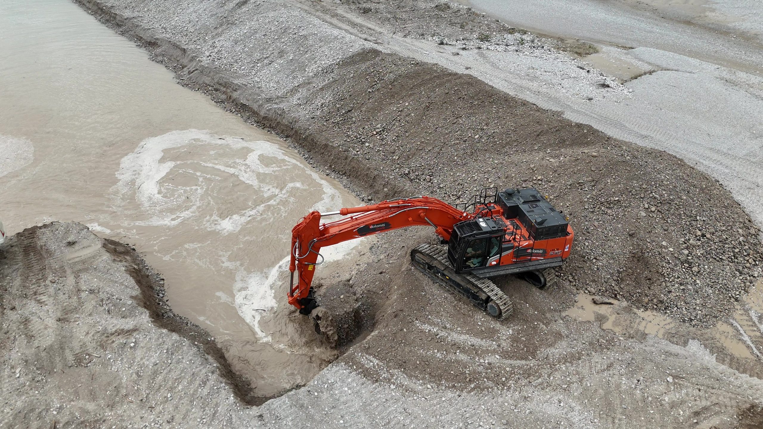 Dolomiti Strade ha trovato in Hitachi un partner produttivo