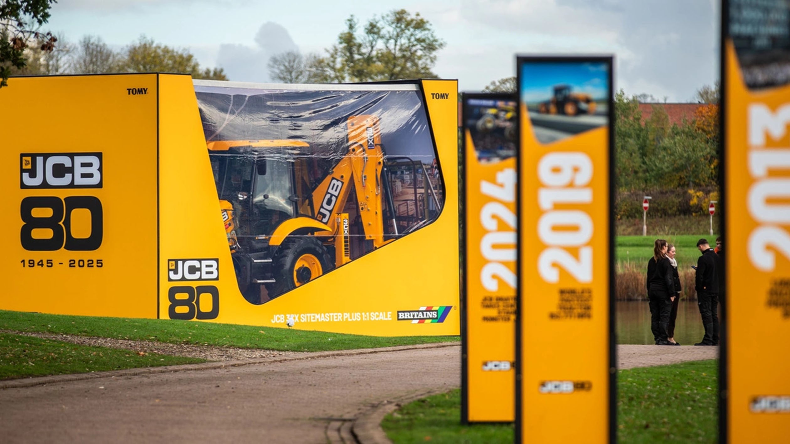 JCB ha festeggiato gli 80 anni dalla fondazione