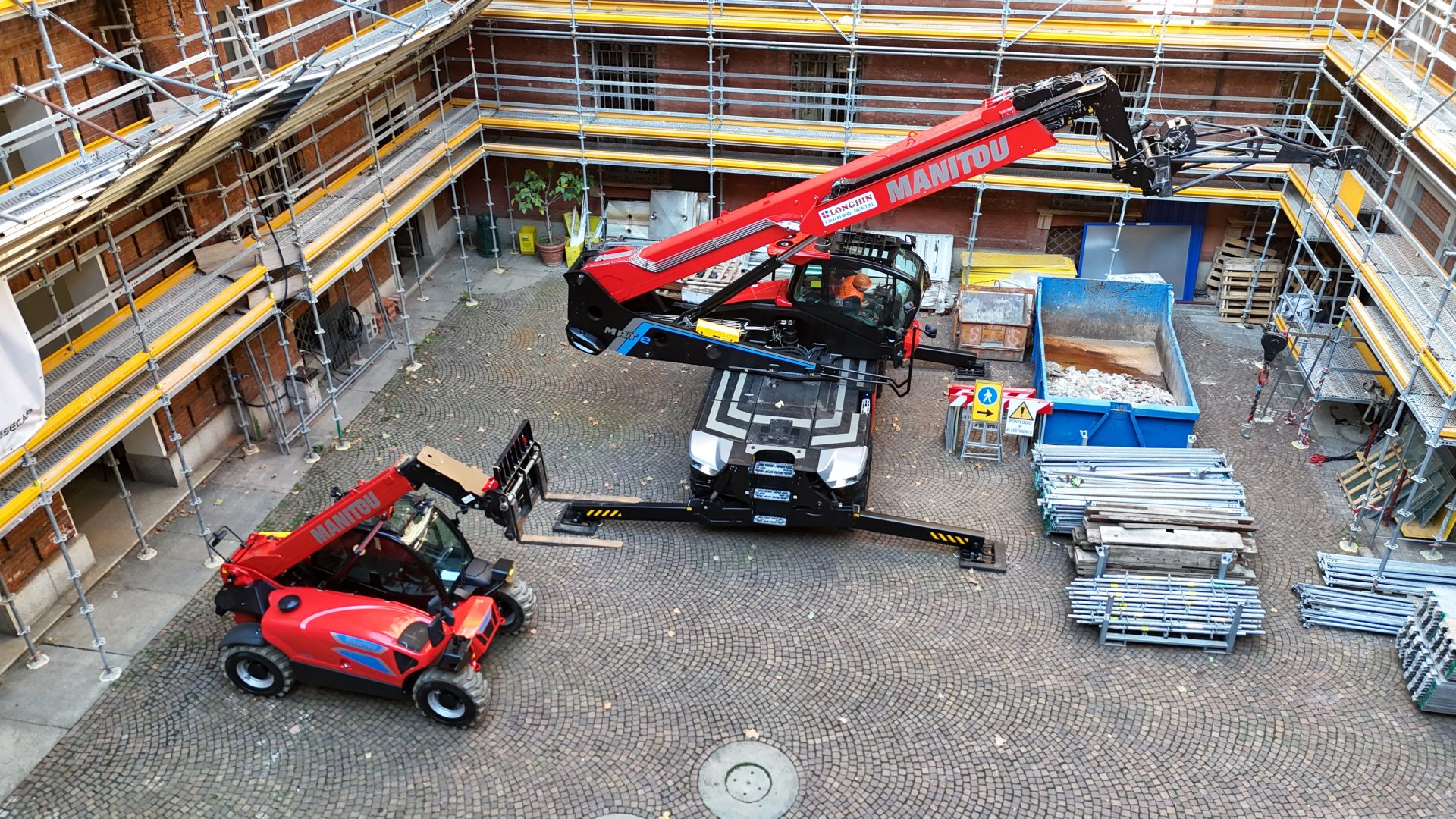 I due telescopici Manitou nel cantiere di SECAP