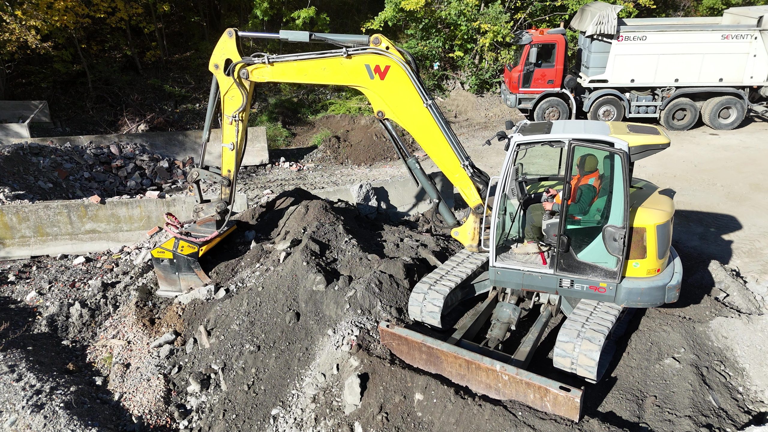 MB Crusher costruisce attrezzature robuste e performanti