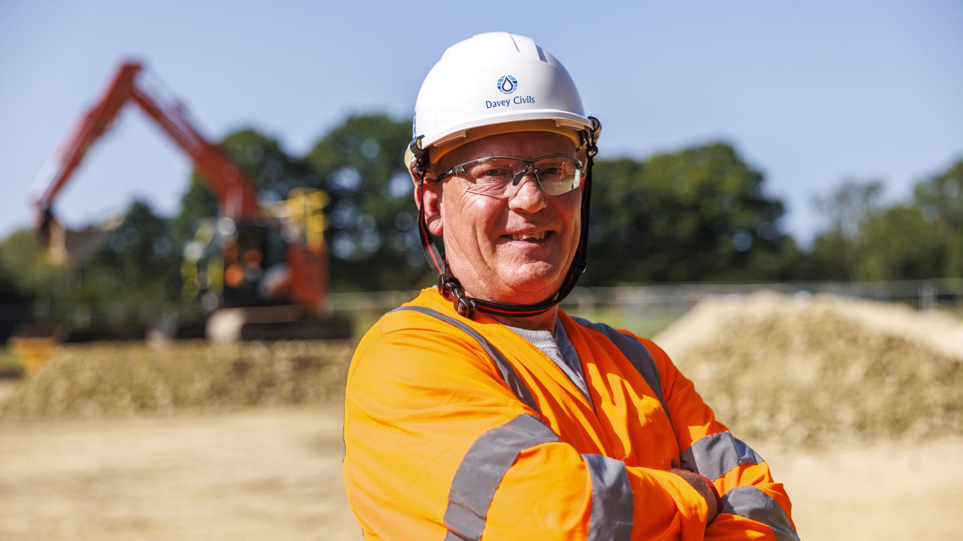 Keith Sturmer è il responsabile di cantiere di Davey Civils