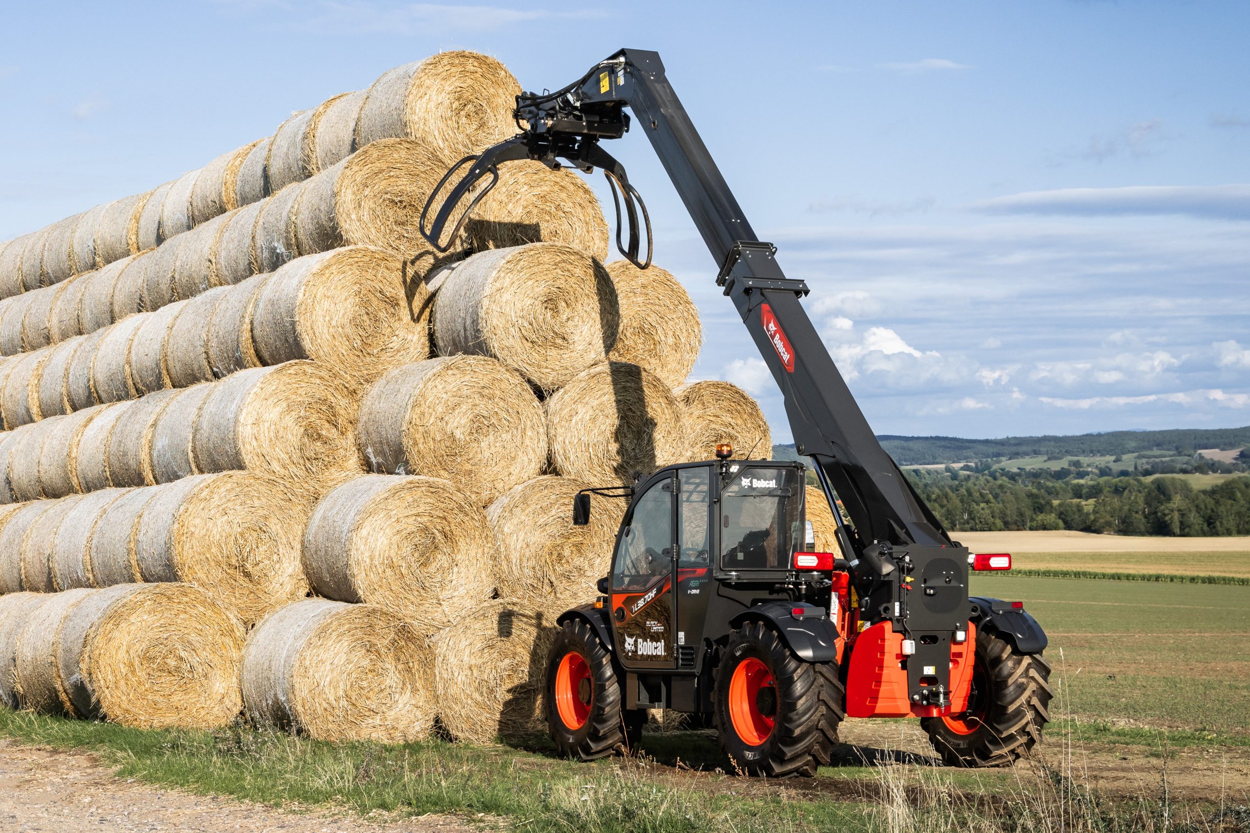 Bobcat ha basato la sua gamma sui modelli TL38.70HF e TL43.80HF